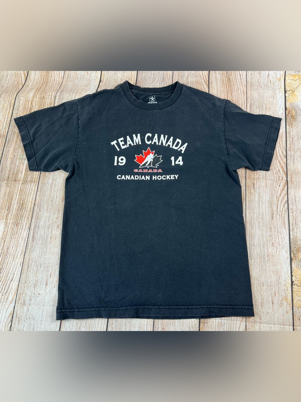 Mustang Canadian Team Canada Hockey T Shirt Black Size Medium